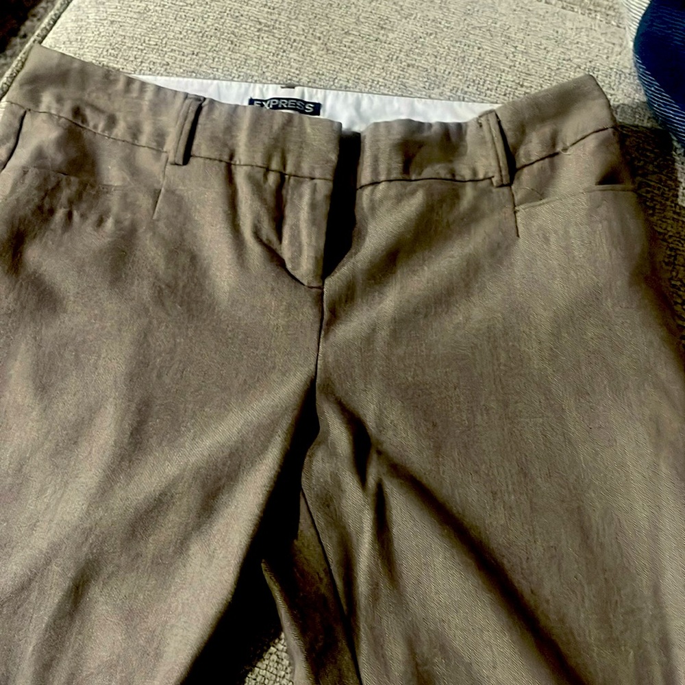 Express Columnist Ladies slacks, Size 2, Light Brown